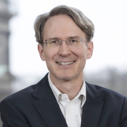 Dr. Matthias Deutsch